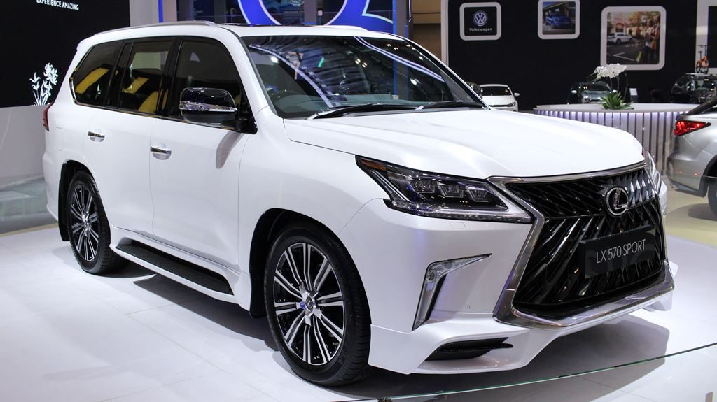 Lexus LX 570 Sport GIIAS 2019