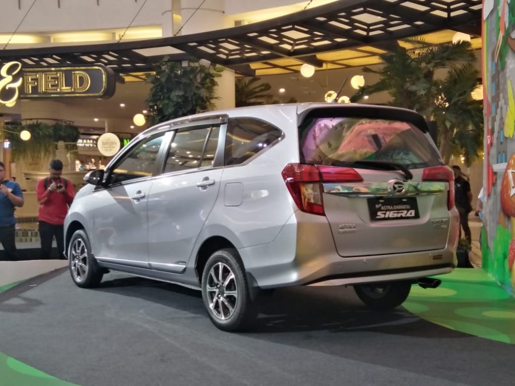 New Astra Daihatsu Sigra