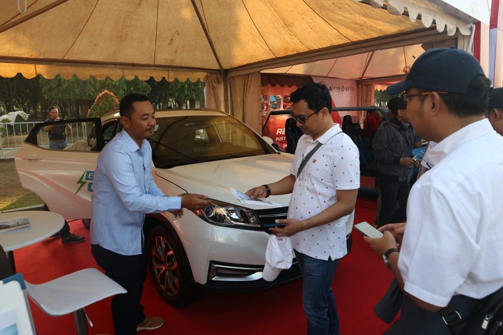 DFSK di Pameran Mobil Listrik Nasional_1