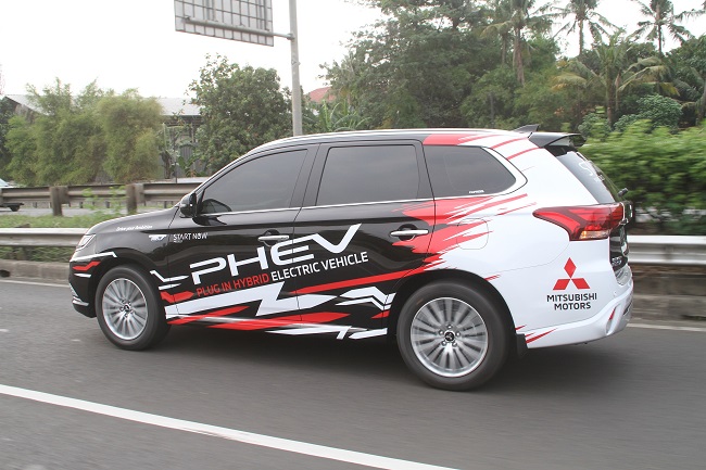 Stasiun pengisian mobil listrik