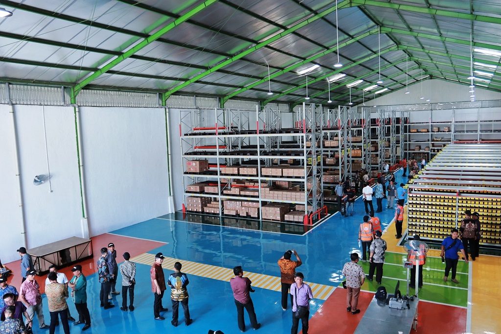 Warehouse Depo Parts Hino Makassar