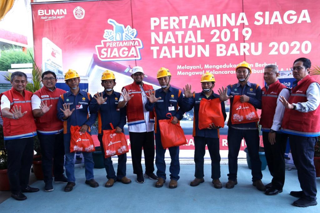 Peninjauan bos Pertamina ke jalan tol