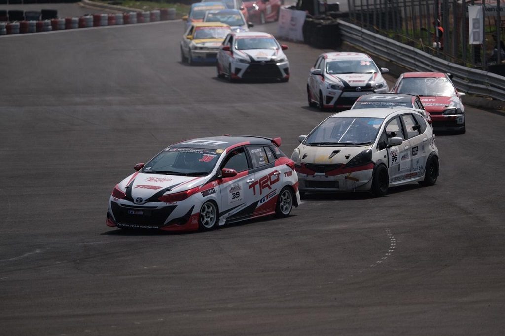 Toyota Yaris TTI