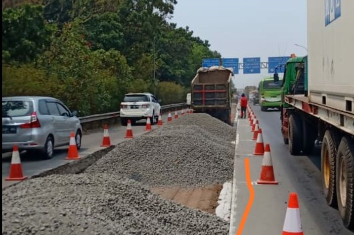 Pemeliharaan di Tol Jagorawi