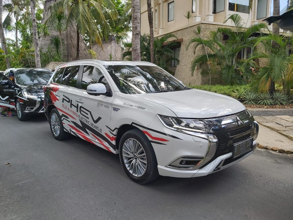 Mitsubishi Outlander PHEV