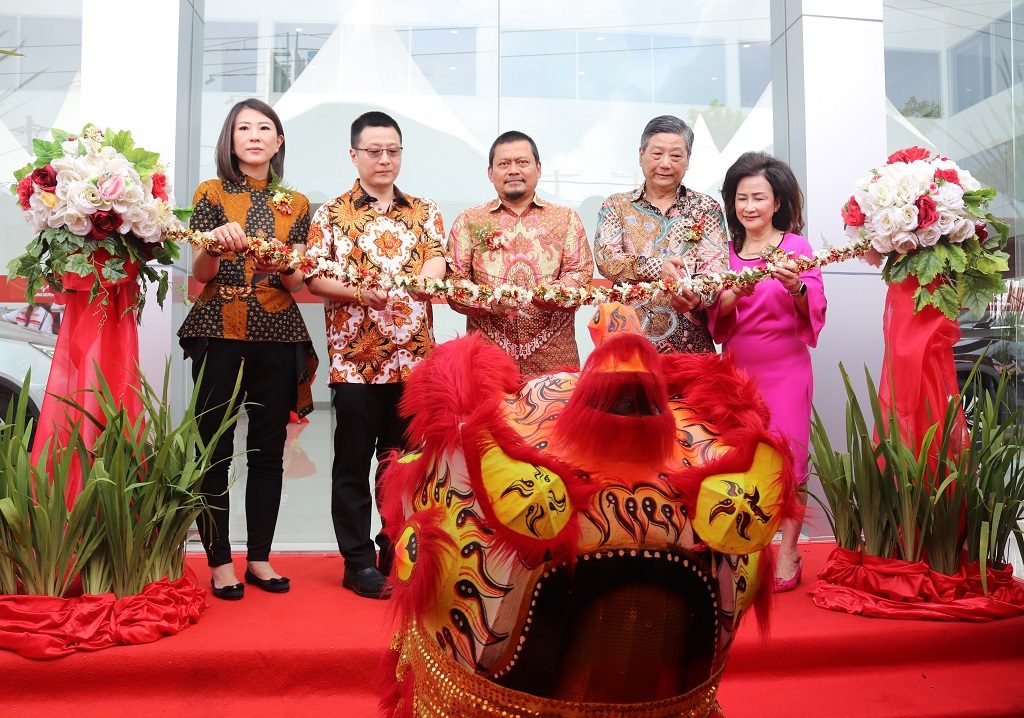 Peresmian Dealer Wuling Kumala Manado 