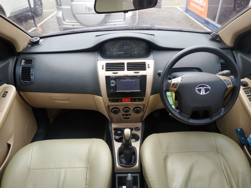 Mobil Bekas Jual Murah Tata Vista Interior