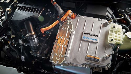 Mesin Nissan Kicks