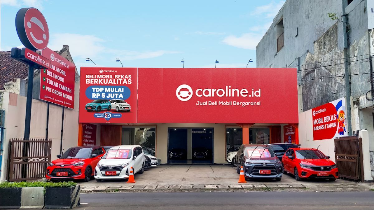 Caroline Cimahi.jpg