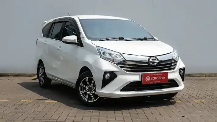 Daihatsu Sigra 1.0 M MT (2018).webp