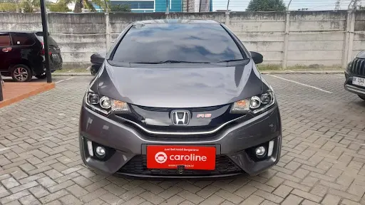 Honda Jazz GKS 1.5 RS CVT 2015.webp