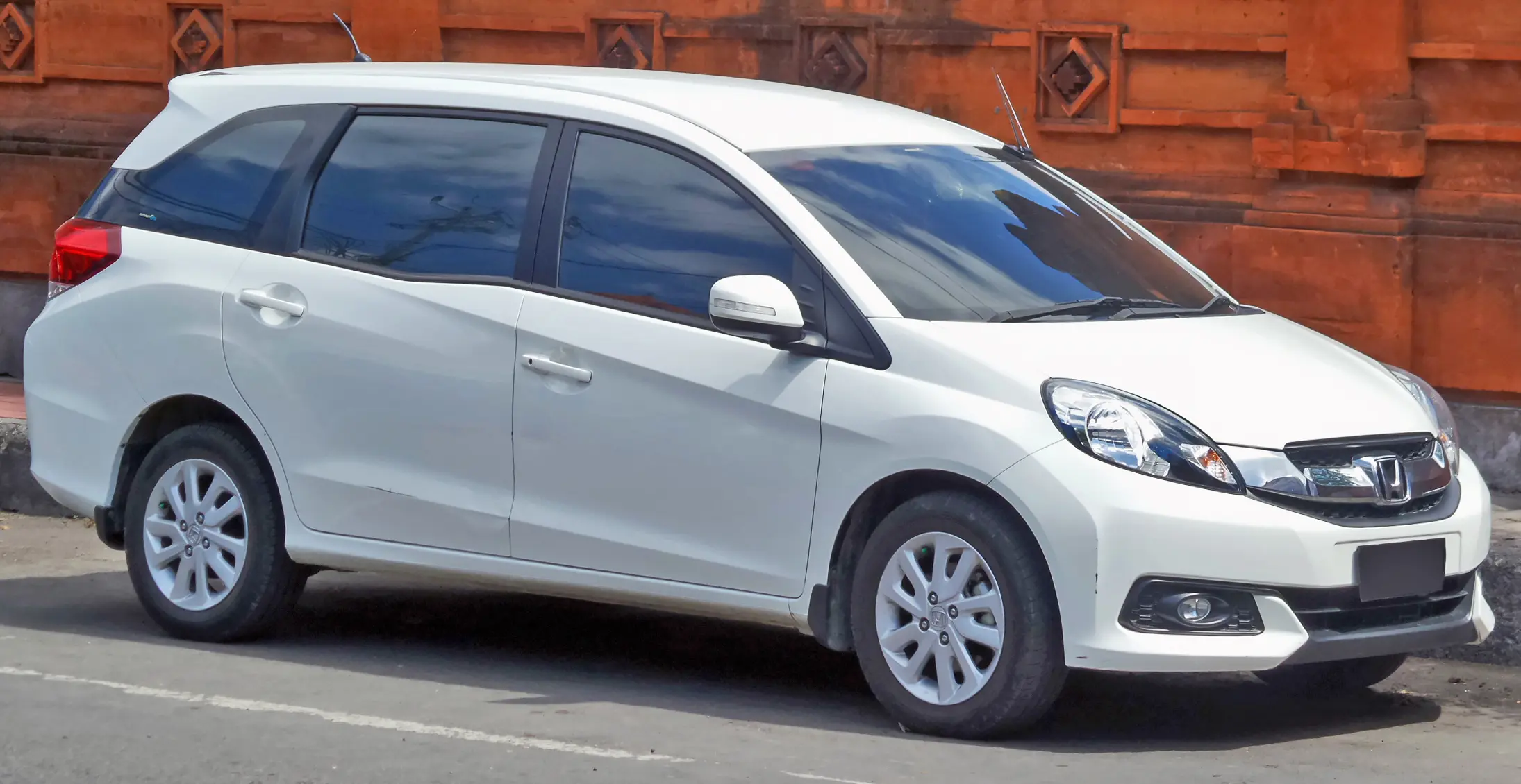 Honda Mobilio.webp