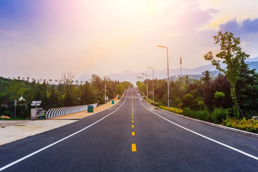 Jalan Tol Jakarta-Semarang Penghubung Utama Trans Jawa dengan Fasilitas Lengkap di Setiap Ruas.