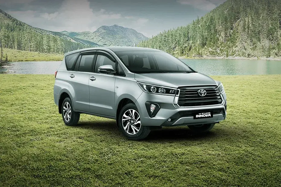 toyota kijang innova.webp